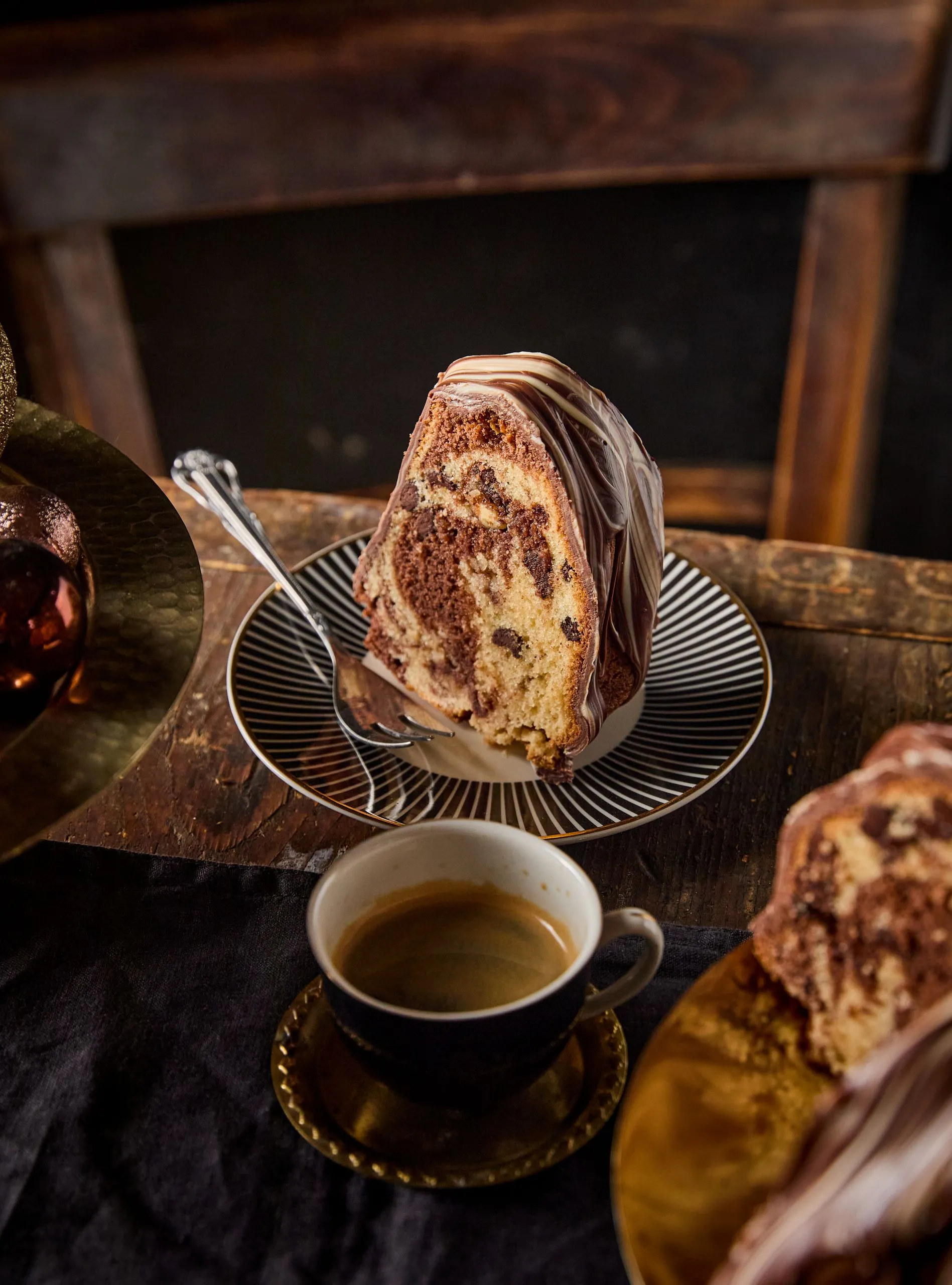 Duplán csokis zebrakuglóf-3